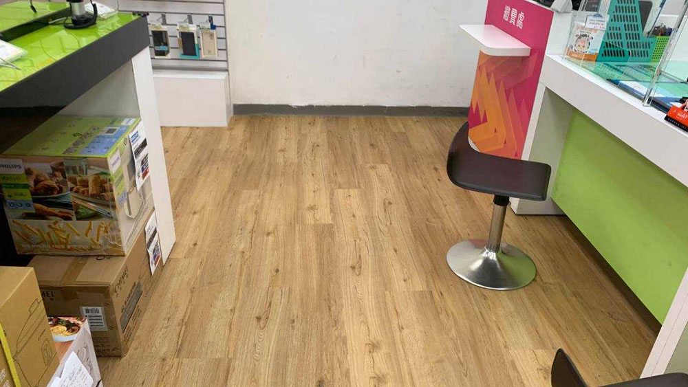 台中塑膠地磚覆貼